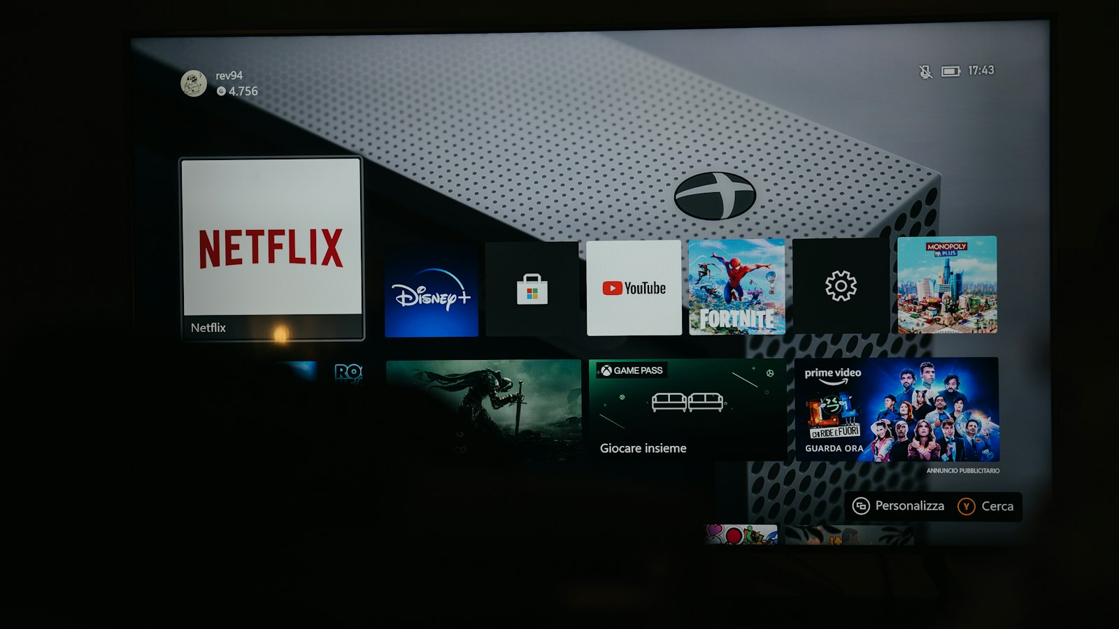 Fernseher mit einer Filmbibliothek